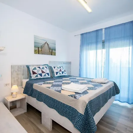Apartament Great Marina Surf Apartment With Big Balcony And Private Parking