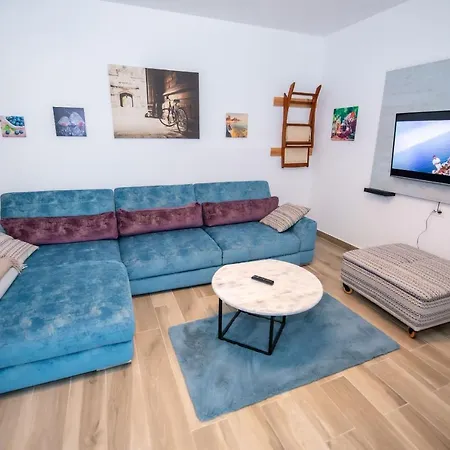 Great Marina Surf Apartment With Big Balcony And Private Parking Năvodari