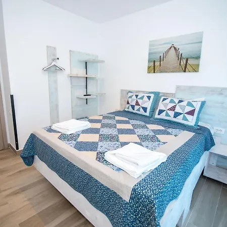 Apartament Great Marina Surf Apartment With Big Balcony And Private Parking *