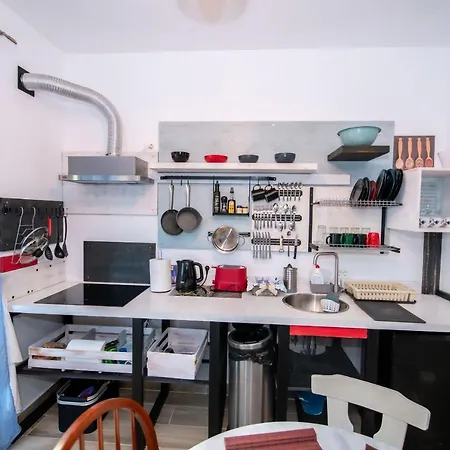 Apartament Great Marina Surf Apartment With Big Balcony And Private Parking *